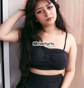 Russian Call Girls in Khar Road Margarita